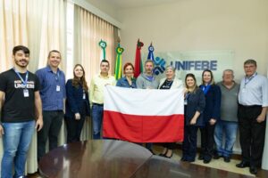 UNIFEBE e Colégio UNIFEBE recebem aulas gratuitas de polonês