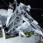 Tempestade causa destruição e deixa rastro de danos no Oeste de SC