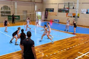 Blumenau, Criciúma e Jaraguá do Sul começam com força total no basquetebol feminino da Olesc