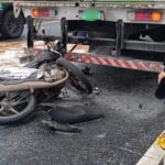 Motociclista morre em colisão traseira com caminhão na BR-470, em Gaspar