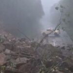Desmoronamento de terra interdita a Serra Dona Francisca em Joinville