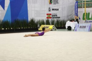 Olesc: Brusque conquista o ouro nos aparelho bola da Ginástica Rítmica