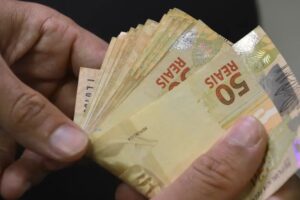 Lote extra de R$ 1,5 bi do abono salarial será pago nesta quarta-feira