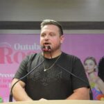 Leonardo Schmitz parabeniza organização da Fenarreco e saúda professores