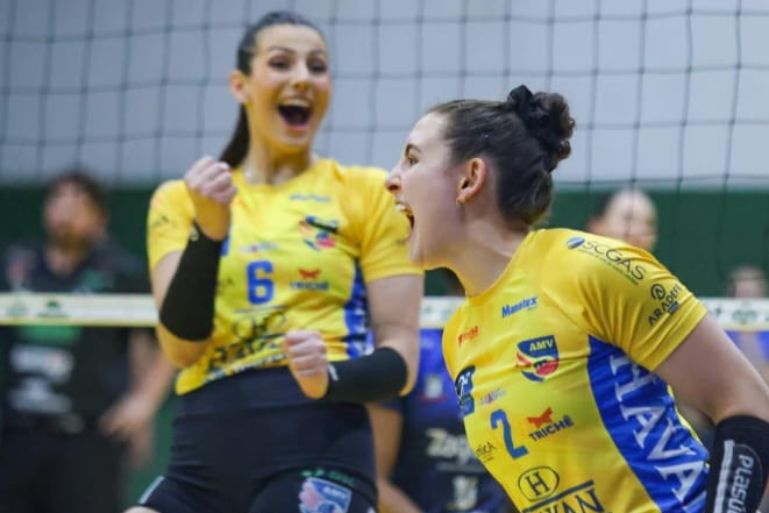 Abel Moda Vôlei vence Pinhalense fora de casa e abre vantagem na semifinal do Estadual