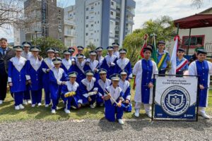 Fanfarra da Escola Cívico-Militar Paquetá conquista bicampeonato estadual em Caçador