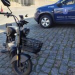 GTB flagra condutor sem capacete e remove autopropelido ao pátio