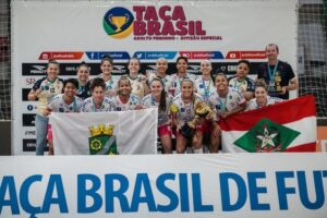 Barateiro Havan Futsal é vice-campeão da Taça Brasil