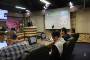 Vereadores cobram transparência e agilidade nas respostas da Prefeitura de Brusque