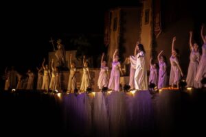 Teatro Paixão e Morte de Um Homem Livre abre vagas para coreografia da 25ª edição do espetáculo
