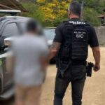 Polícia Civil apreende arma e prende homem em flagrante no bairro Zantão