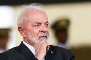Lula relata susto após pane em avião da FAB: ‘medo que pegasse fogo’