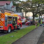 Colisão entre carro e ônibus mata duas pessoas, em Florianópolis