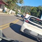 Acidente na Rua São Pedro causa transtornos no trânsito