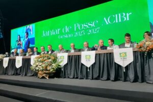 Marlon Sassi toma posse e inicia novo mandato à frente da ACIBr