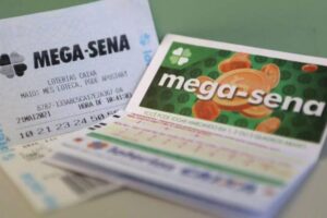 Morador de SC ganha R$ 44 mil na Mega-Sena e quase leva bolada de R$ 55 milhões
