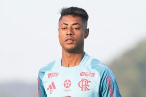 Após julgamento, Bruno Henrique é multado e liberado para jogar pelo Flamengo
