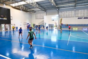Handebol feminino da Olesc 2025 agitou Itajaí com jogos emocionantes