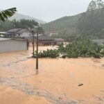 VÍDEO: Chuva provoca alagamentos em Luiz Alves (SC)