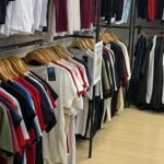 VÍDEO: 7 mil peças de roupas falsificadas são apreendidas em Brusque