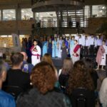 UNIFEBE realiza Cantata de Natal com música e teatro ao ar livre