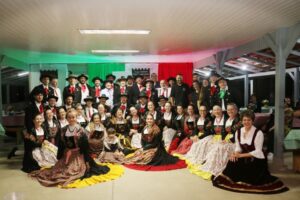 Guabiruba recebe Gruppo Folk di Castello Tesino e celebra intercâmbio cultural com a Itália