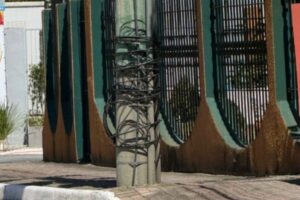 Procon de Brusque registra 17 ocorrências de fiação irregular em outubro