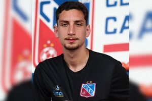 Vovô anuncia chegada de jovem meio-campista por empréstimo