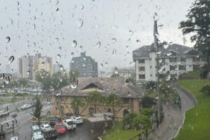 Risco de temporais mantêm Brusque e região em estado de atenção