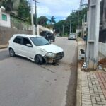 Acidente danifica poste recém-instalado na rua Pe. Antônio Eising