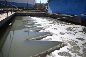 Brusque lança concessão do esgoto com meta de 95% de cobertura até 2033