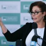 Carla Zambelli renuncia ao mandato; Câmara dará posse ao suplente