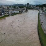 Itajaí Mirim ameaça sair da calha e Defesa Civil aciona plano emergencial