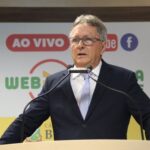 Por aclamação, Danilo Rezini é reconduzido à presidência do Brusque Futebol Clube