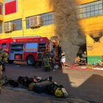 Incêndio com explosão em supermercado deixa bombeiros feridos em Santana do Livramento