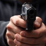 Homem é baleado em frente a comércio no litoral catarinense