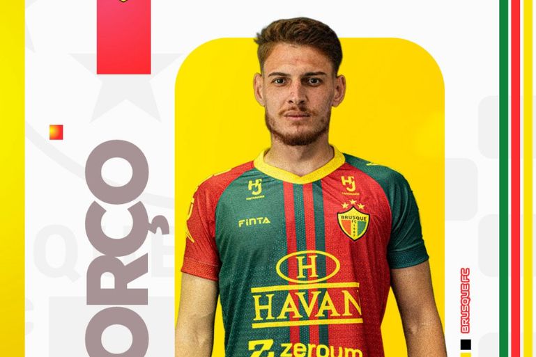 Brusque FC SAF anuncia contratação do zagueiro Rafael Milhorim