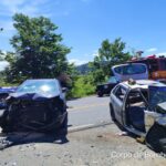 GASPAR: Três pessoas ficam feridas após colisão frontal