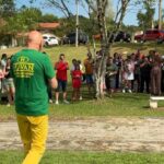 Luciano Hang realiza ação especial de Natal na Comunidade Bethânia