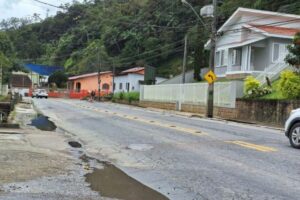 Trecho da Av. Primeiro de Maio será totalmente interditada para pavimentação; saiba quando
