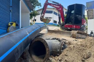 Com duas frentes de trabalho, instalação da nova adutora do Samae avança