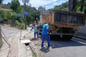 Ruas de Azambuja recebem limpeza de bocas de lobo