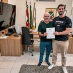 Setram entrega plano com metas e ações para salvar vidas no trânsito de Brusque