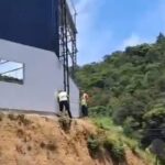 Cabo arrebenta e trabalhador despenca em galpão no bairro Santa Luzia
