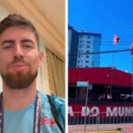 VÍDEO: FlaBrusque recebe abraço de Jorginho às vésperas da final contra o PSG