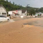 VÍDEO: Chuvas causam novos alagamentos em Brusque menos de 24h após temporal