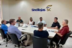Sindilojas realiza reunião para discutir soluções de moradia para trabalhadores de Brusque e região