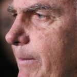 Com crise persistente de soluços, Bolsonaro faz nova cirurgia