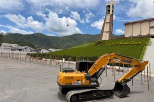 Montagem do palco do espetáculo “Paixão e Morte de um Homem Livre” inicia e marca a 25ª edição em 2026