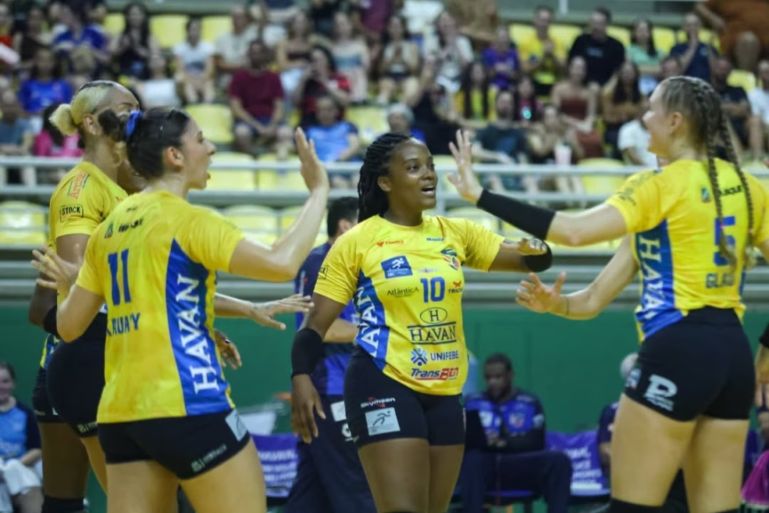 Abel Moda bate Flamengo com autoridade e segue invicta na Superliga B